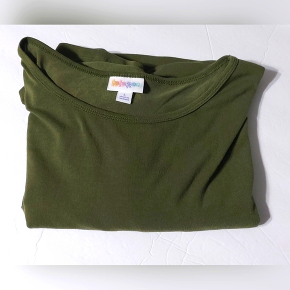 Solid Green Lularoe Irma Size Large - Picture 1 of 7